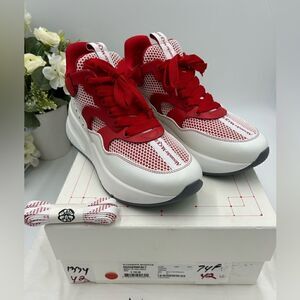 Men’s Alexander Mcqueen oversize sneakers, size 42, made in Italy